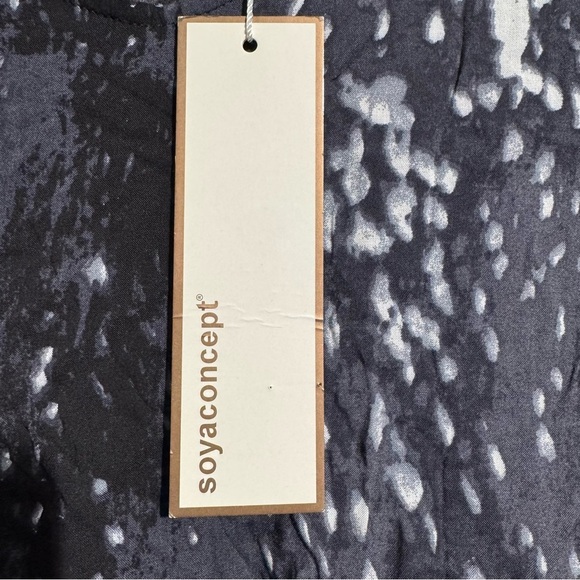 NWT SoyaConcept Sheer Animal Print Midi Dress Size Medium - Picture 2 of 8